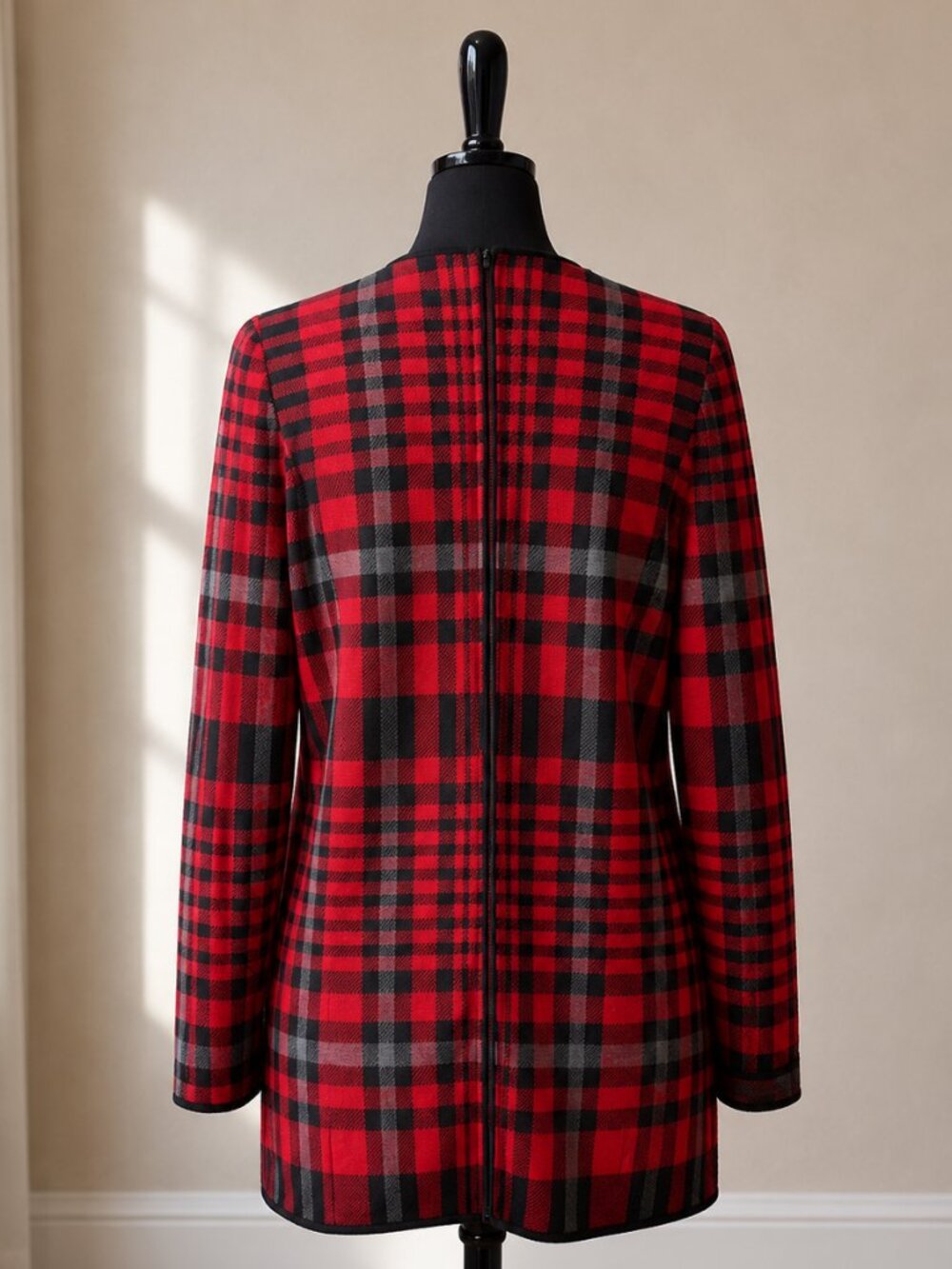 Talbots Heavy Knit Plaid Cardigan Sweater XL Red Black Tunic Coatigan Pocket - Picture 4 of 7